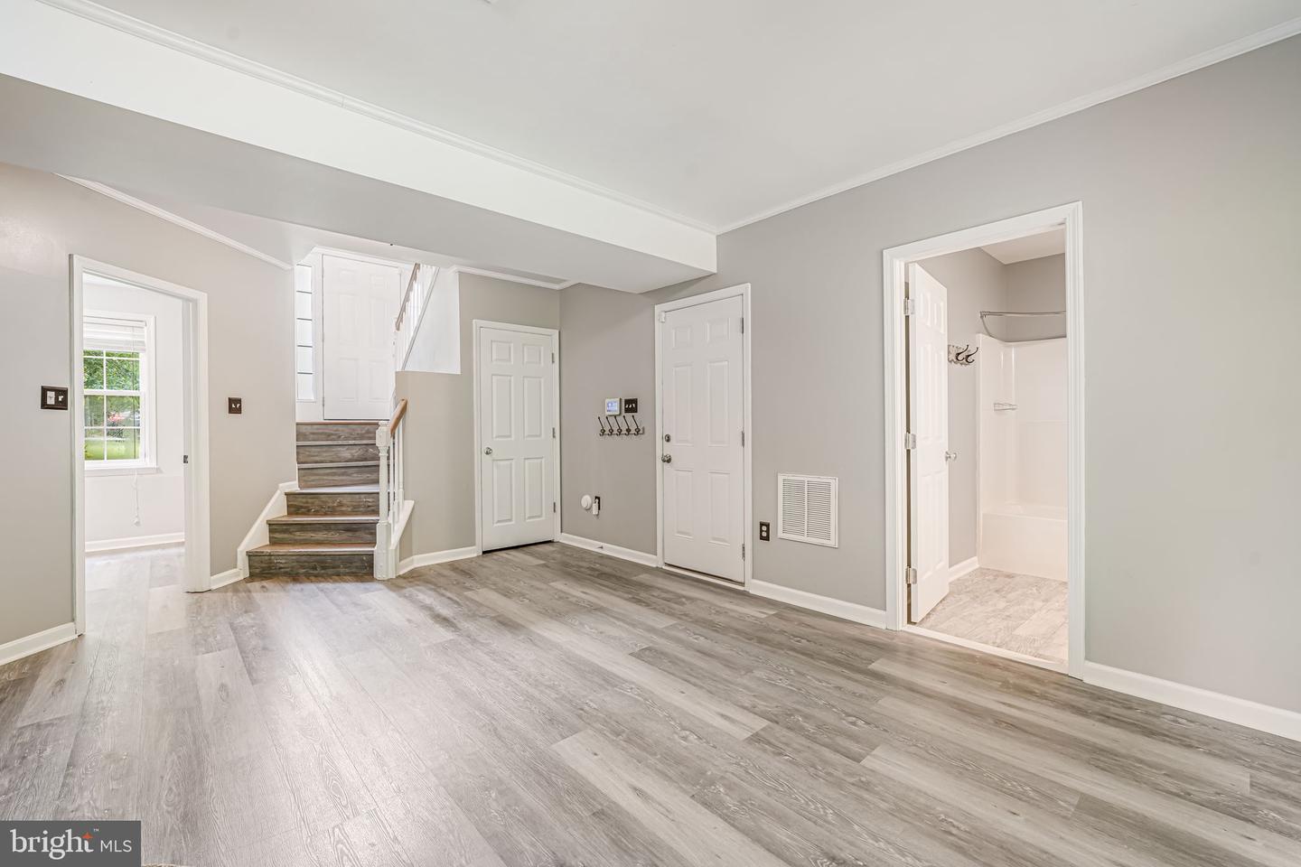 20 BREEZY HILL DR, STAFFORD, Virginia 22556, 4 Bedrooms Bedrooms, ,3 BathroomsBathrooms,Residential,For sale,20 BREEZY HILL DR,VAST2038954 MLS # VAST2038954