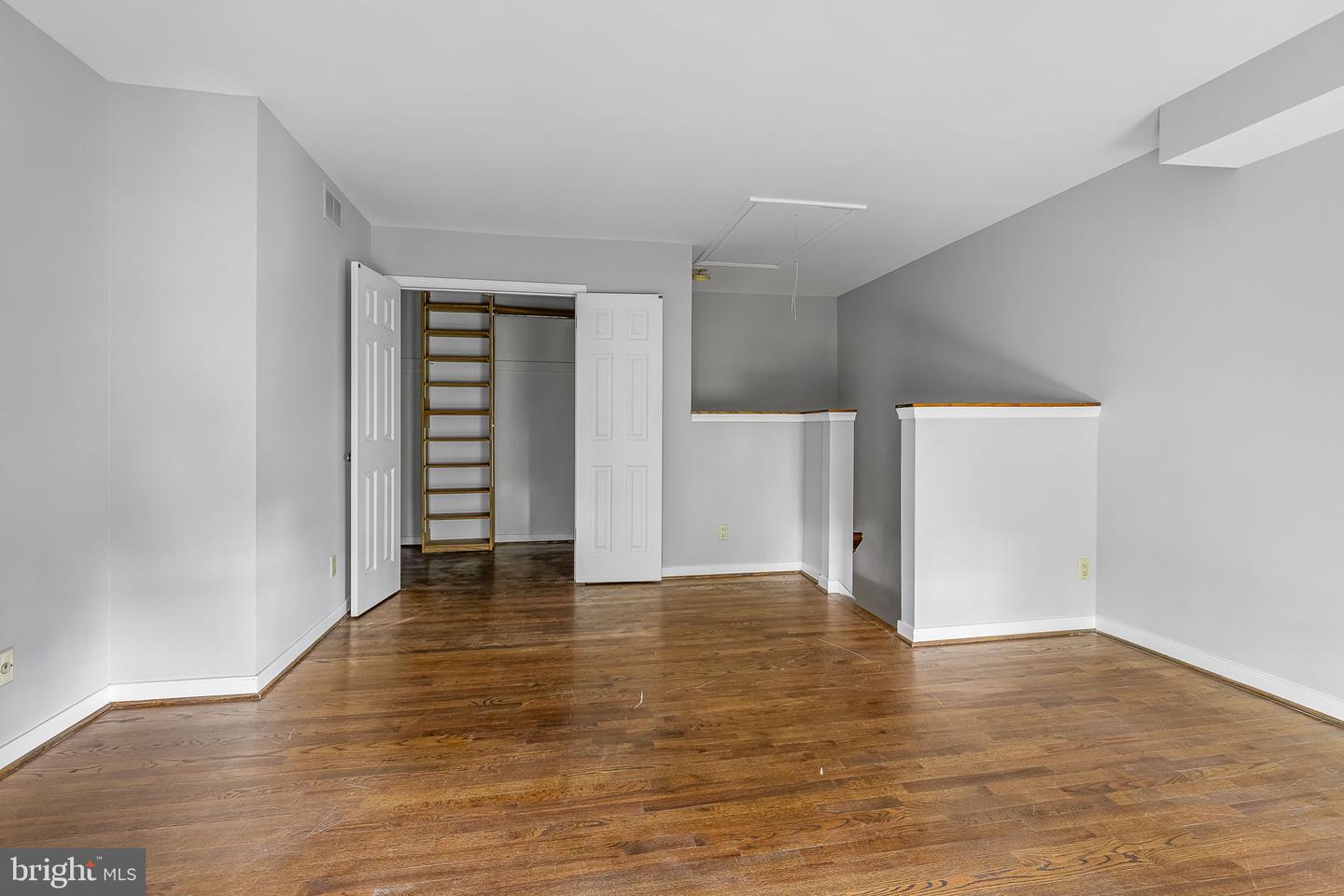 544 N SAINT ASAPH ST, ALEXANDRIA, Virginia 22314, 2 Bedrooms Bedrooms, ,2 BathroomsBathrooms,Residential,For sale,544 N SAINT ASAPH ST,VAAX2043204 MLS # VAAX2043204
