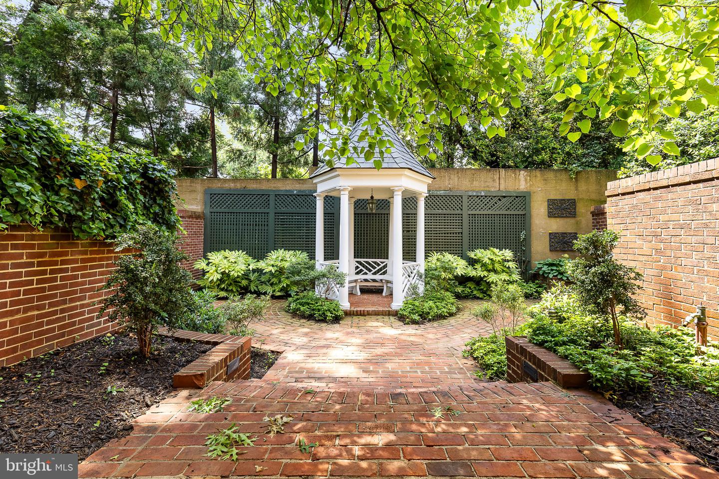 544 N SAINT ASAPH ST, ALEXANDRIA, Virginia 22314, 2 Bedrooms Bedrooms, ,2 BathroomsBathrooms,Residential,For sale,544 N SAINT ASAPH ST,VAAX2043204 MLS # VAAX2043204