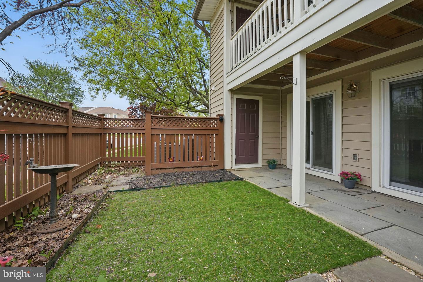 6118-A ESSEX HOUSE SQ, ALEXANDRIA, Virginia 22310, 2 Bedrooms Bedrooms, ,2 BathroomsBathrooms,Residential,For sale,6118-A ESSEX HOUSE SQ,VAFX2235616 MLS # VAFX2235616