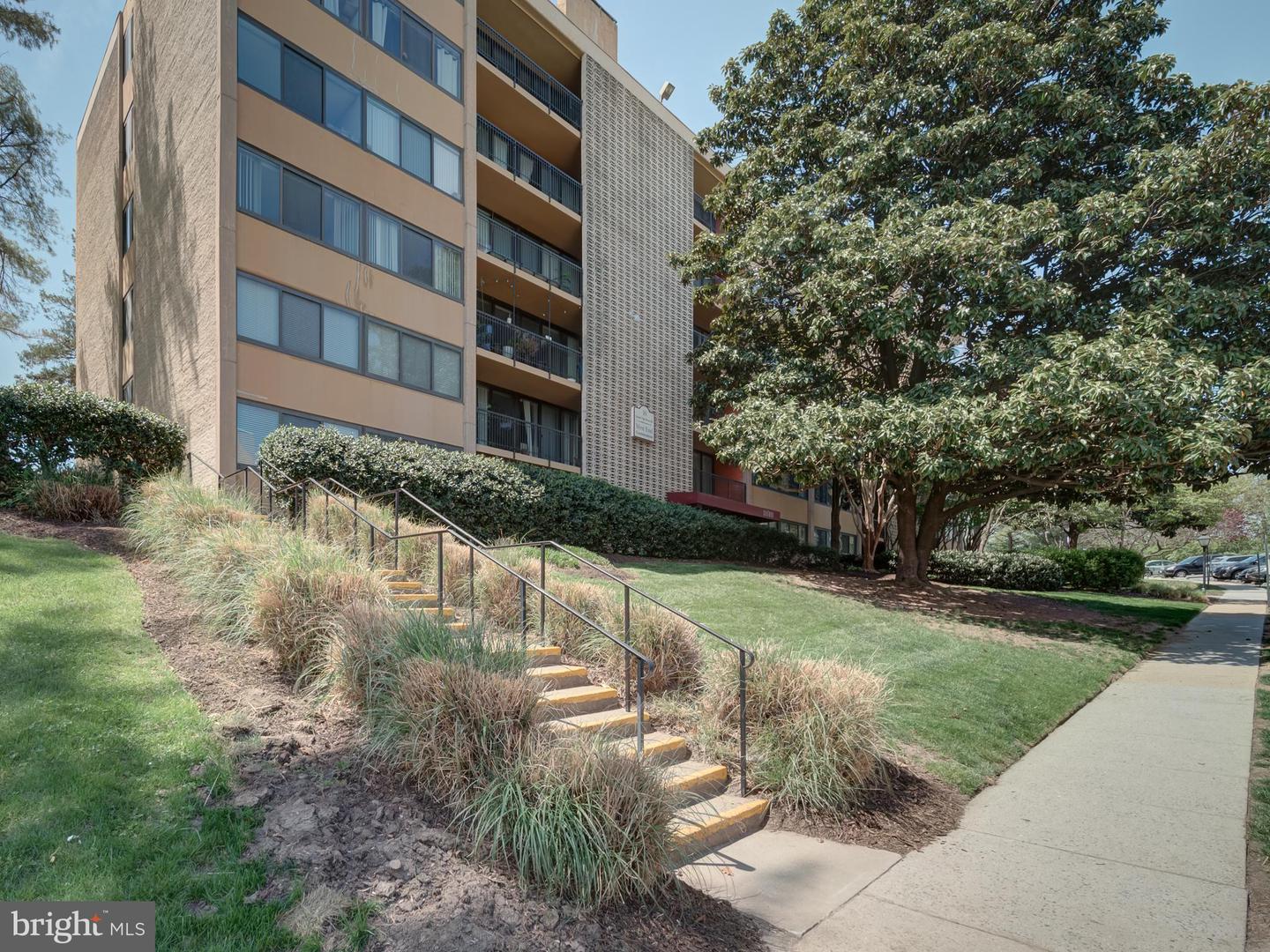 16 S VAN DORN ST #503, ALEXANDRIA, Virginia 22304, 2 Bedrooms Bedrooms, ,1 BathroomBathrooms,Residential,For sale,16 S VAN DORN ST #503,VAAX2044420 MLS # VAAX2044420