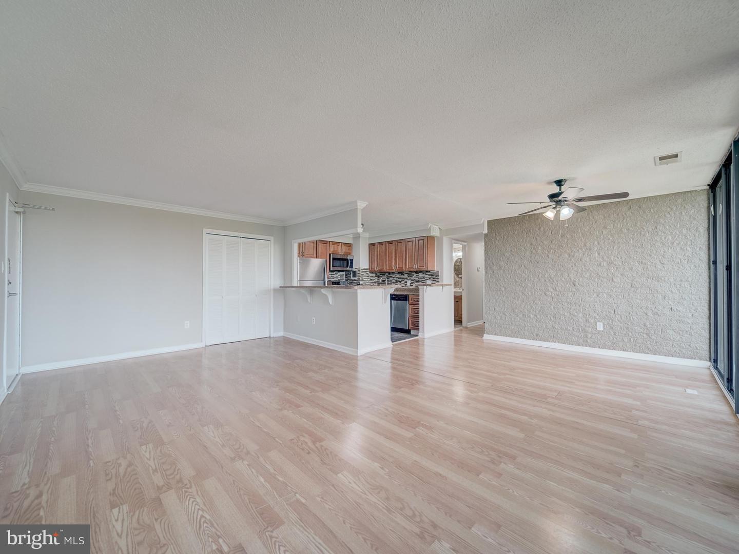 16 S VAN DORN ST #503, ALEXANDRIA, Virginia 22304, 2 Bedrooms Bedrooms, ,1 BathroomBathrooms,Residential,For sale,16 S VAN DORN ST #503,VAAX2044420 MLS # VAAX2044420