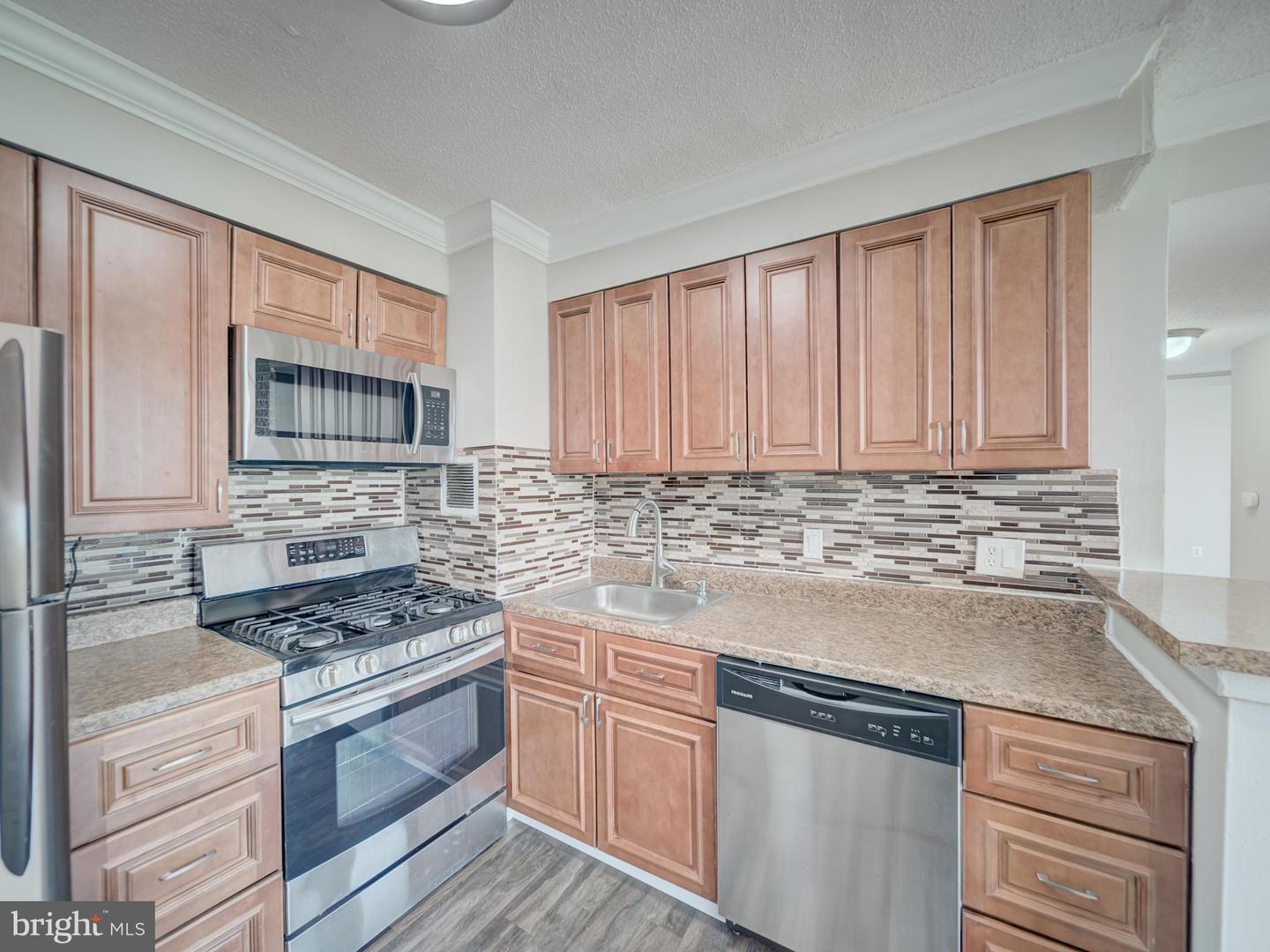 16 S VAN DORN ST #503, ALEXANDRIA, Virginia 22304, 2 Bedrooms Bedrooms, ,1 BathroomBathrooms,Residential,For sale,16 S VAN DORN ST #503,VAAX2044420 MLS # VAAX2044420