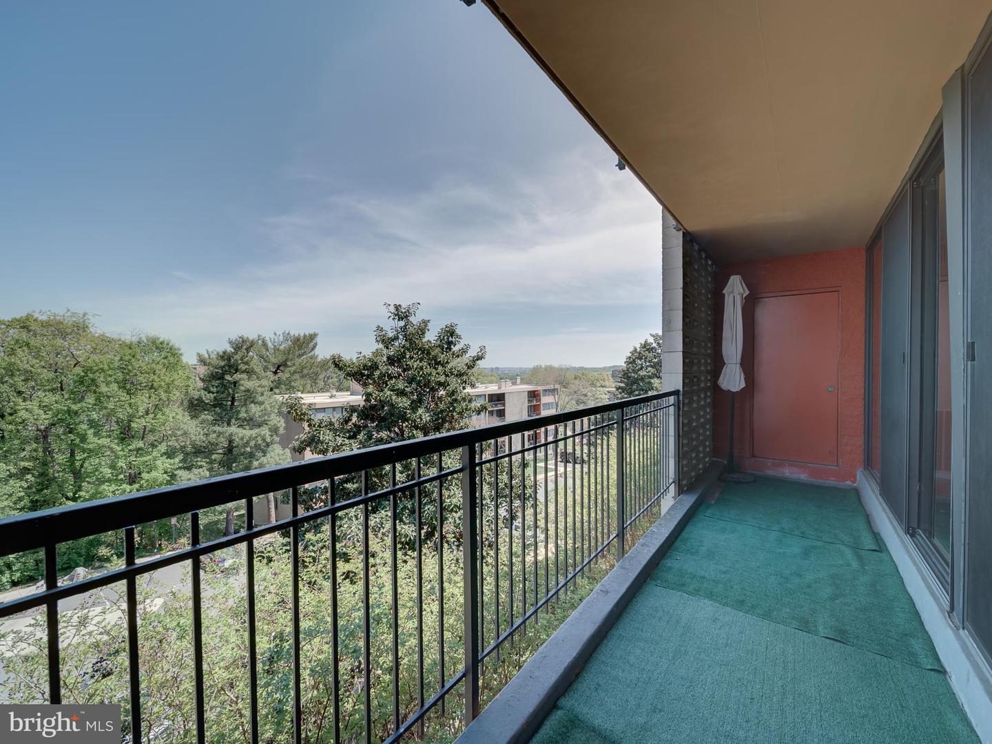 16 S VAN DORN ST #503, ALEXANDRIA, Virginia 22304, 2 Bedrooms Bedrooms, ,1 BathroomBathrooms,Residential,For sale,16 S VAN DORN ST #503,VAAX2044420 MLS # VAAX2044420