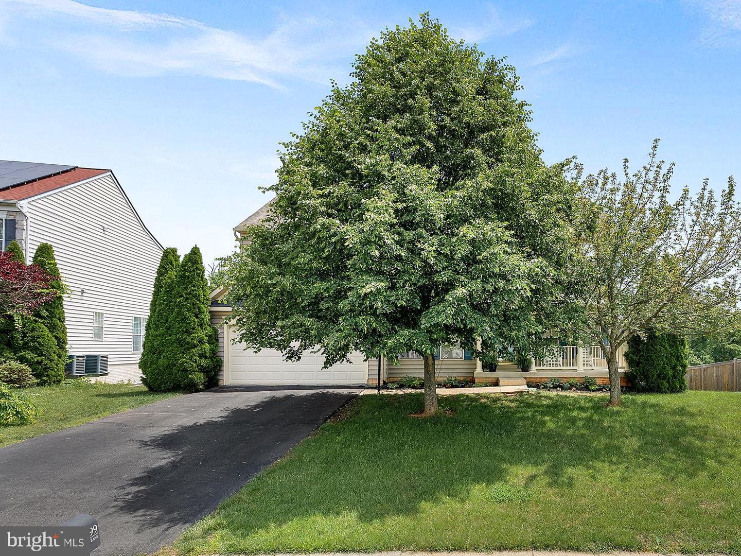10799 REYNARD FOX LN, BEALETON, Virginia 22712, 5 Bedrooms Bedrooms, ,3 BathroomsBathrooms,Residential,For sale,10799 REYNARD FOX LN,VAFQ2016360 MLS # VAFQ2016360