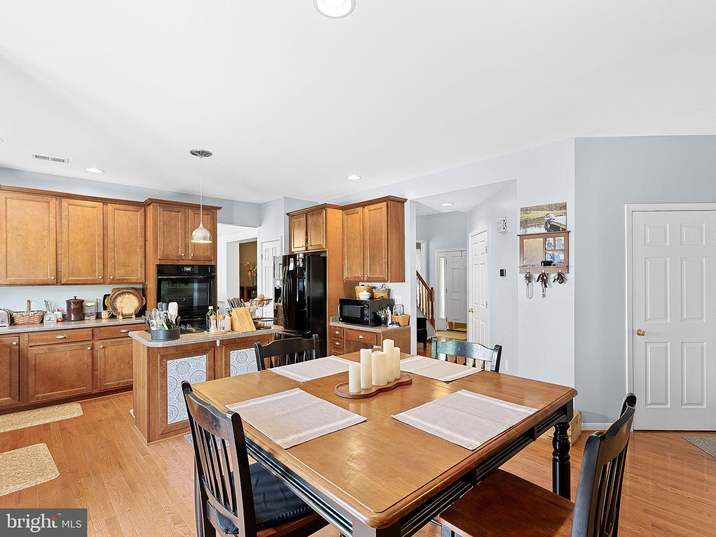 10799 REYNARD FOX LN, BEALETON, Virginia 22712, 5 Bedrooms Bedrooms, ,3 BathroomsBathrooms,Residential,For sale,10799 REYNARD FOX LN,VAFQ2016360 MLS # VAFQ2016360