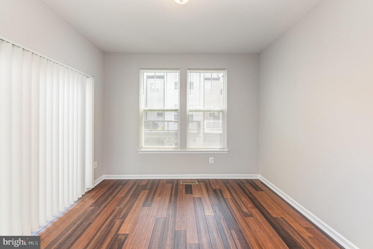 102 DRAYMAN LN #42, STAFFORD, Virginia 22554, 3 Bedrooms Bedrooms, ,2 BathroomsBathrooms,Residential,For sale,102 DRAYMAN LN #42,VAST2038314 MLS # VAST2038314