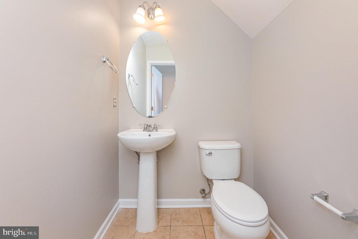 102 DRAYMAN LN #42, STAFFORD, Virginia 22554, 3 Bedrooms Bedrooms, ,2 BathroomsBathrooms,Residential,For sale,102 DRAYMAN LN #42,VAST2038314 MLS # VAST2038314