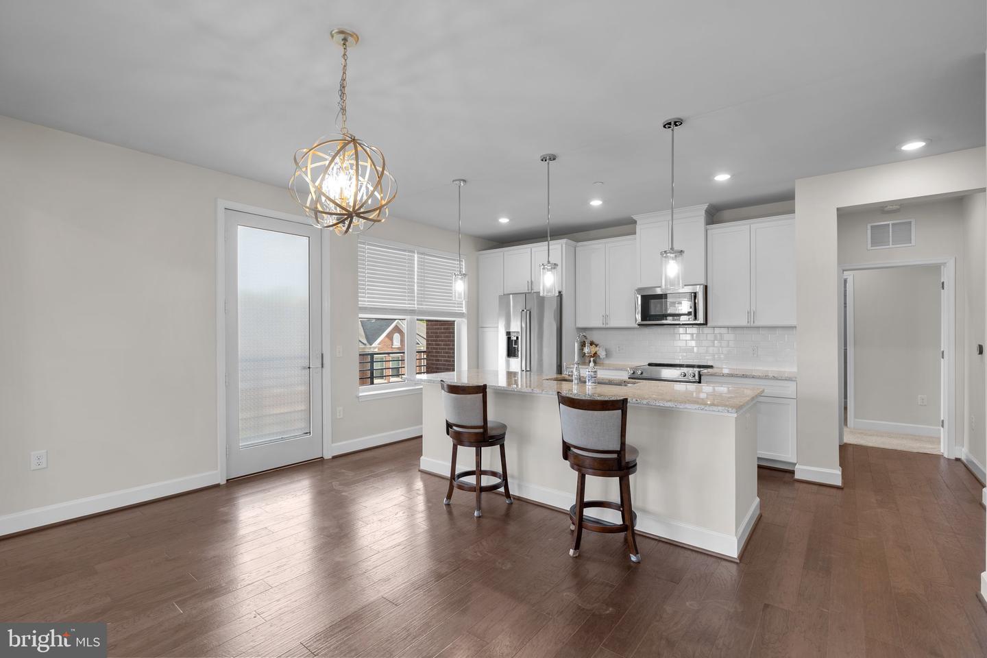 2960 VADEN DR #2-312, FAIRFAX, Virginia 22031, 2 Bedrooms Bedrooms, ,2 BathroomsBathrooms,Residential,For sale,2960 VADEN DR #2-312,VAFX2237888 MLS # VAFX2237888