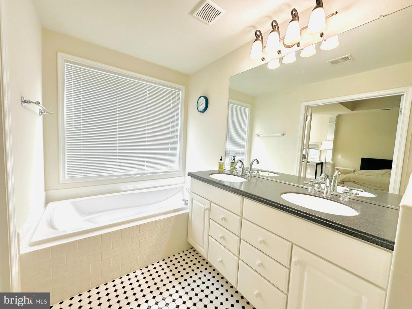 2206 GREYWING ST, WOODBRIDGE, Virginia 22191, 4 Bedrooms Bedrooms, ,3 BathroomsBathrooms,Residential,For sale,2206 GREYWING ST,VAPW2093666 MLS # VAPW2093666