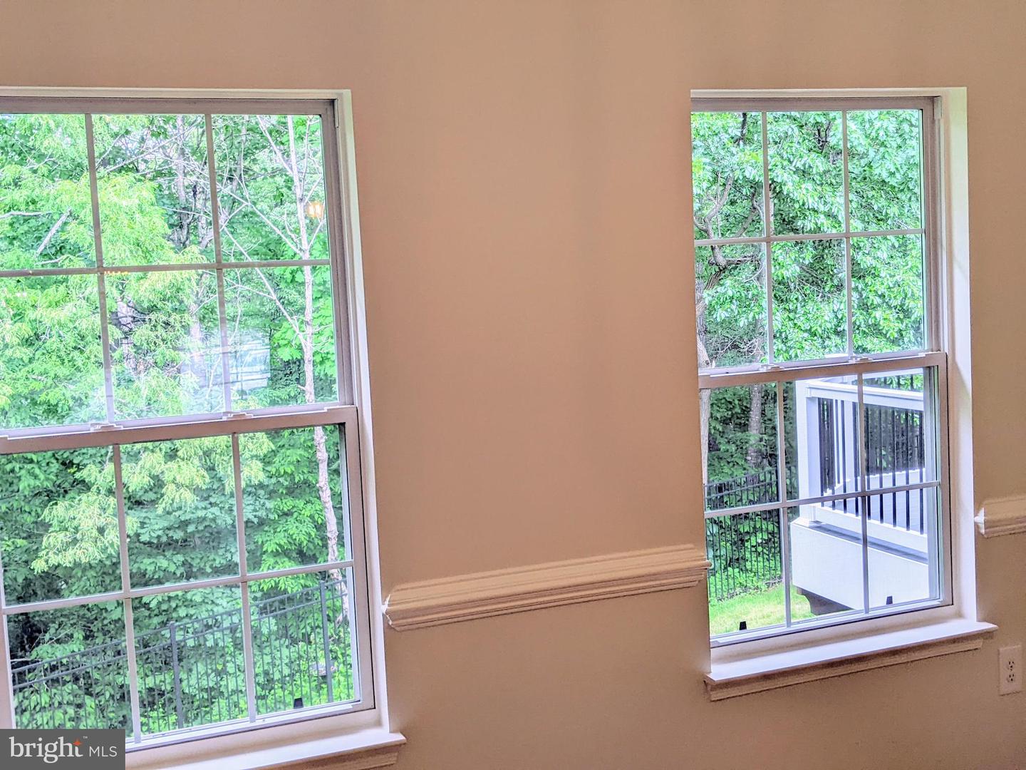 9730 ALLEGRO DR, MANASSAS, Virginia 20112, 5 Bedrooms Bedrooms, ,2 BathroomsBathrooms,Residential,For sale,9730 ALLEGRO DR,VAPW2093752 MLS # VAPW2093752
