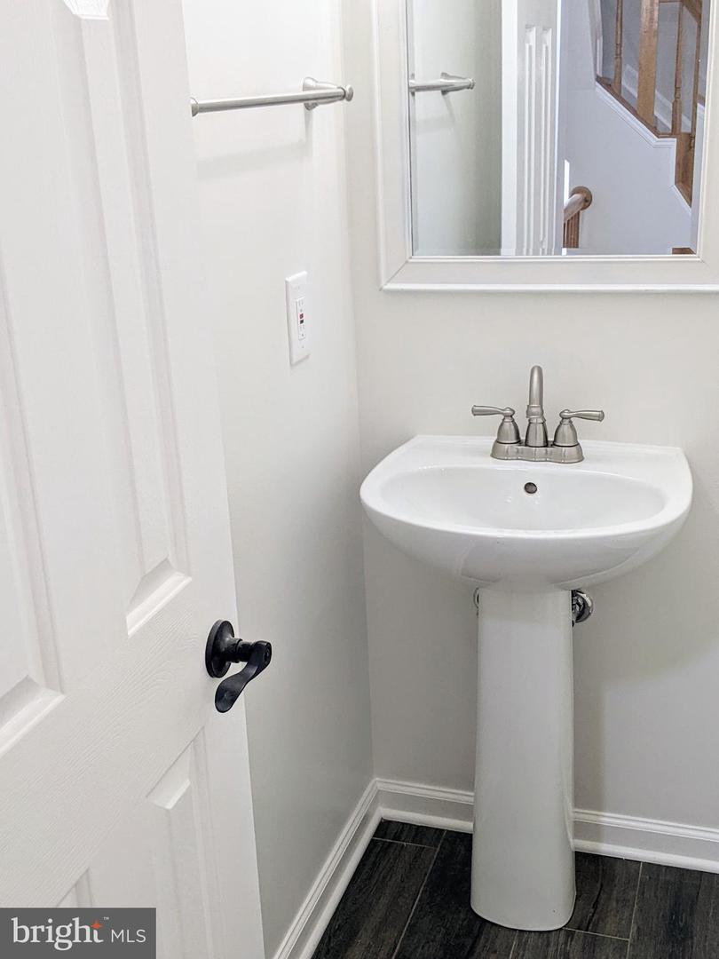 9730 ALLEGRO DR, MANASSAS, Virginia 20112, 5 Bedrooms Bedrooms, ,2 BathroomsBathrooms,Residential,For sale,9730 ALLEGRO DR,VAPW2093752 MLS # VAPW2093752