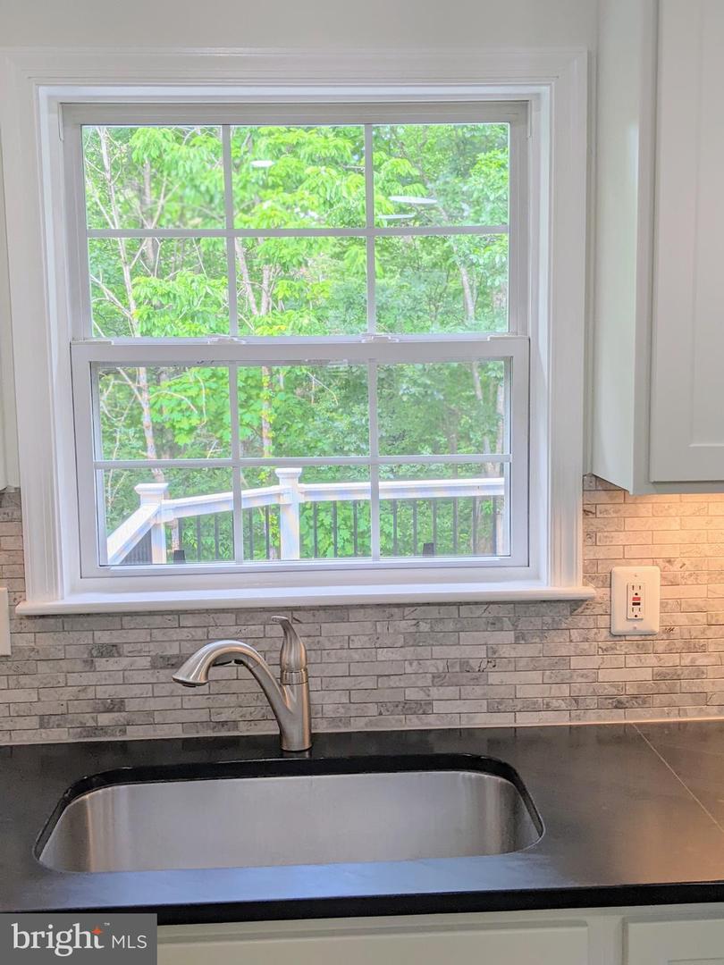 9730 ALLEGRO DR, MANASSAS, Virginia 20112, 5 Bedrooms Bedrooms, ,2 BathroomsBathrooms,Residential,For sale,9730 ALLEGRO DR,VAPW2093752 MLS # VAPW2093752
