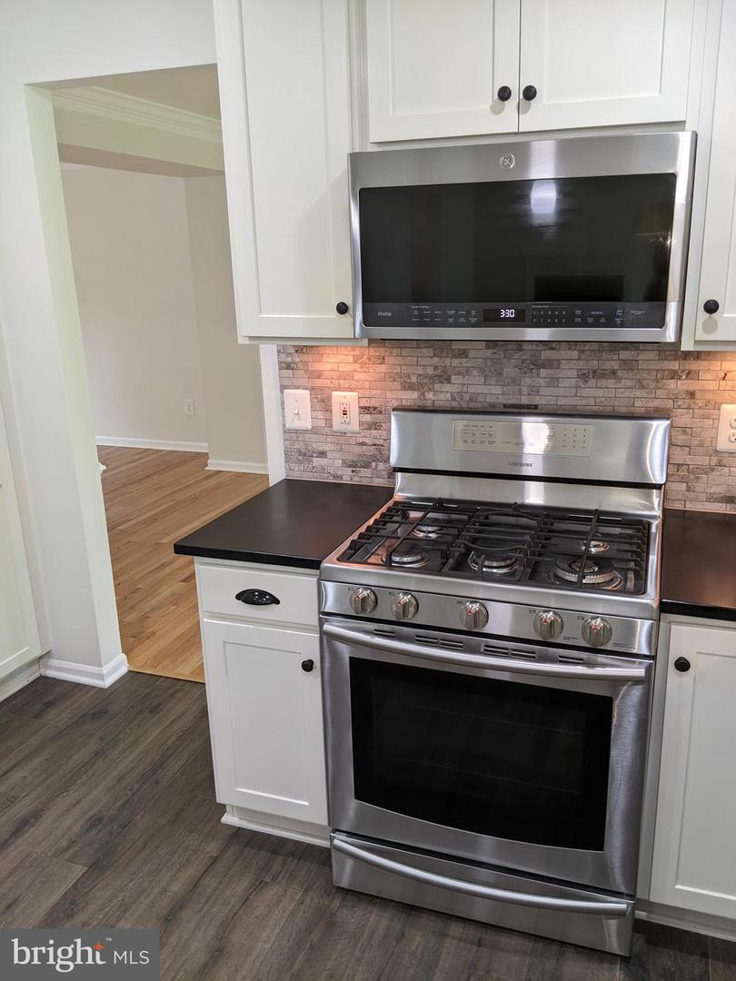 9730 ALLEGRO DR, MANASSAS, Virginia 20112, 5 Bedrooms Bedrooms, ,2 BathroomsBathrooms,Residential,For sale,9730 ALLEGRO DR,VAPW2093752 MLS # VAPW2093752