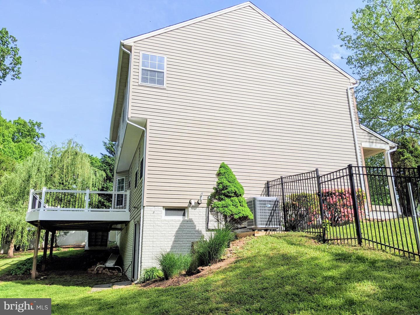 9730 ALLEGRO DR, MANASSAS, Virginia 20112, 5 Bedrooms Bedrooms, ,2 BathroomsBathrooms,Residential,For sale,9730 ALLEGRO DR,VAPW2093752 MLS # VAPW2093752