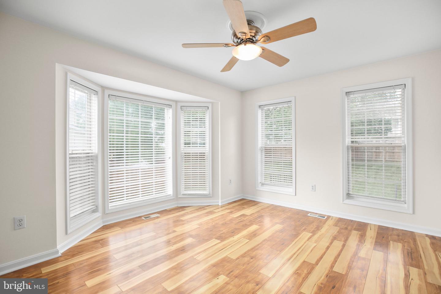 30 WHITESTONE DR, STAFFORD, Virginia 22556, 5 Bedrooms Bedrooms, ,3 BathroomsBathrooms,Residential,For sale,30 WHITESTONE DR,VAST2038496 MLS # VAST2038496