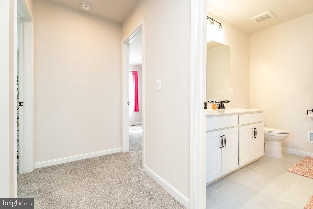 131 SEVENTH ST, MIDDLETOWN, Virginia 22645, 3 Bedrooms Bedrooms, ,2 BathroomsBathrooms,Residential,For sale,131 SEVENTH ST,VAFV2033924 MLS # VAFV2033924