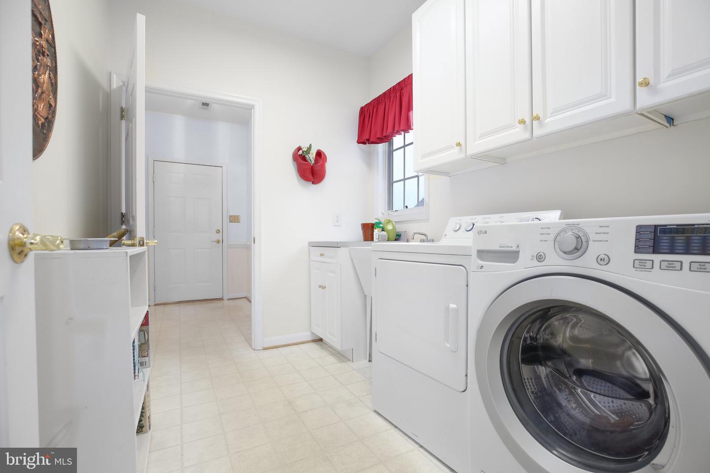 4204 STONEHAVEN WAY, FREDERICKSBURG, Virginia 22408, 3 Bedrooms Bedrooms, ,2 BathroomsBathrooms,Residential,For sale,4204 STONEHAVEN WAY,VASP2032844 MLS # VASP2032844