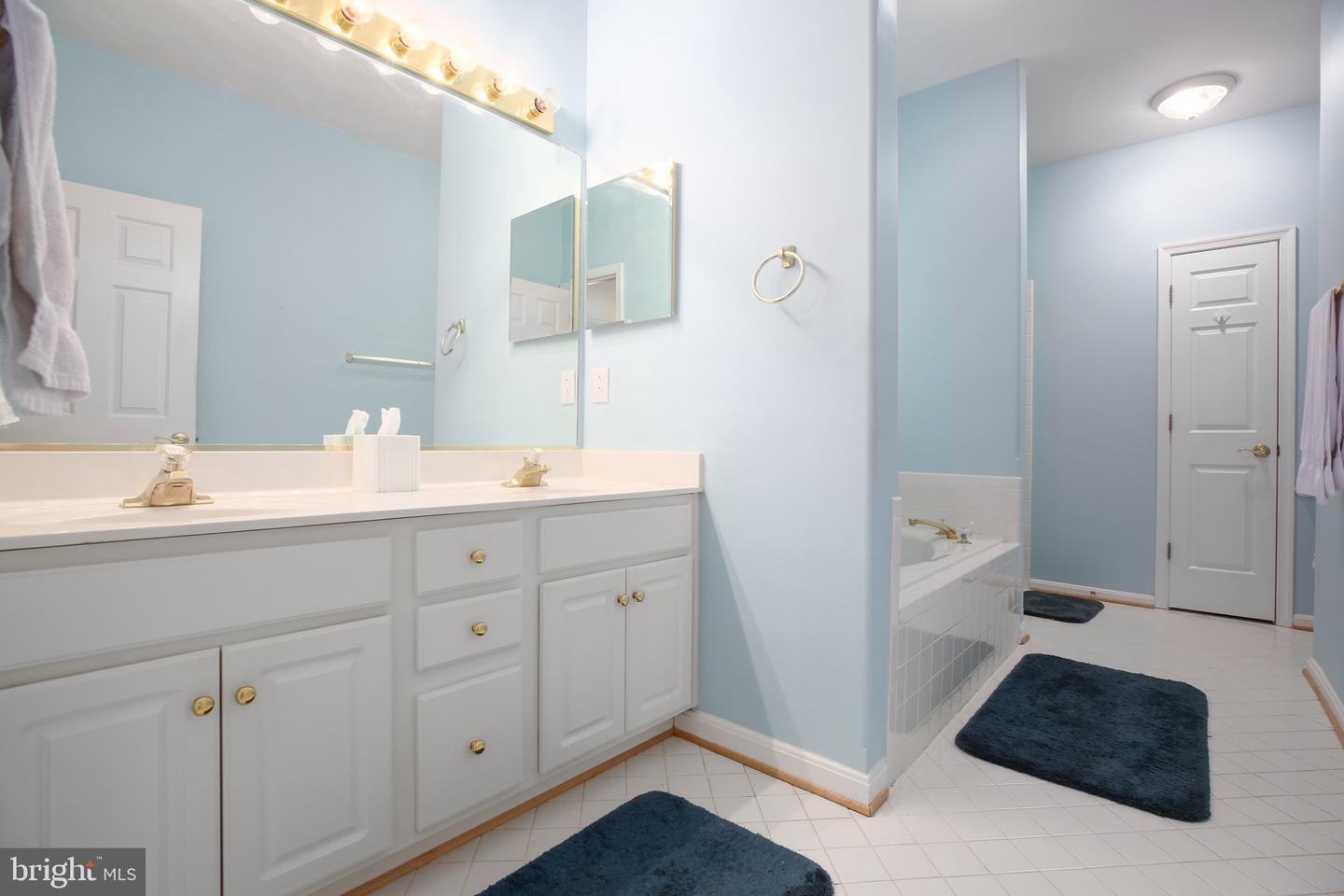 4204 STONEHAVEN WAY, FREDERICKSBURG, Virginia 22408, 3 Bedrooms Bedrooms, ,2 BathroomsBathrooms,Residential,For sale,4204 STONEHAVEN WAY,VASP2032844 MLS # VASP2032844