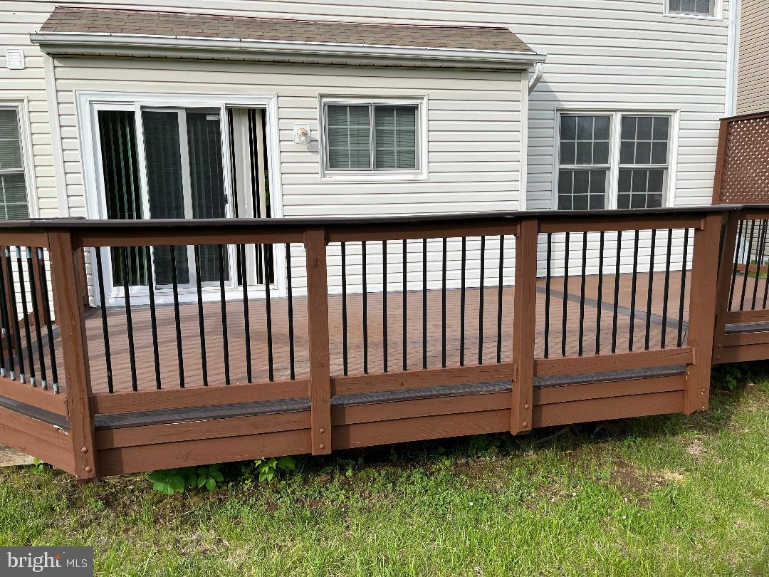 17012 CASS BROOK LN, WOODBRIDGE, Virginia 22191, 4 Bedrooms Bedrooms, ,2 BathroomsBathrooms,Residential,For sale,17012 CASS BROOK LN,VAPW2094100 MLS # VAPW2094100