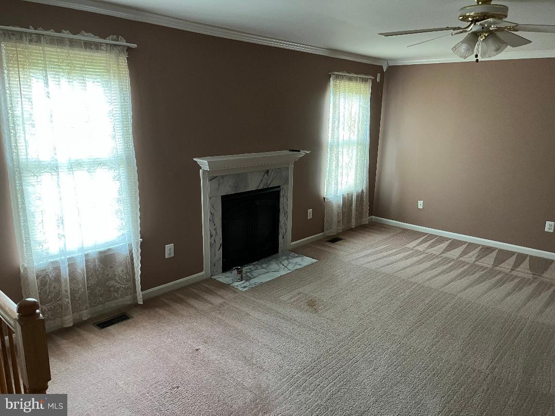 17012 CASS BROOK LN, WOODBRIDGE, Virginia 22191, 4 Bedrooms Bedrooms, ,2 BathroomsBathrooms,Residential,For sale,17012 CASS BROOK LN,VAPW2094100 MLS # VAPW2094100