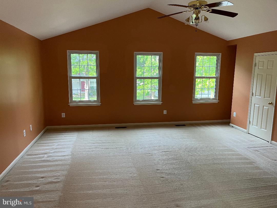 17012 CASS BROOK LN, WOODBRIDGE, Virginia 22191, 4 Bedrooms Bedrooms, ,2 BathroomsBathrooms,Residential,For sale,17012 CASS BROOK LN,VAPW2094100 MLS # VAPW2094100