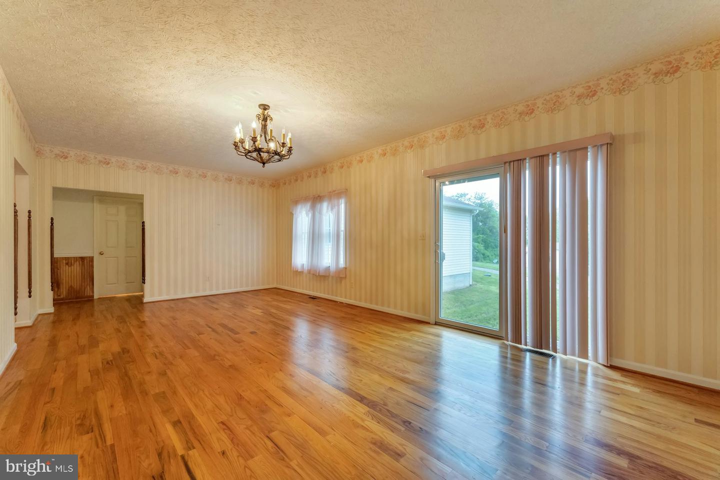 4710 HARRY BYRD HWY, BERRYVILLE, Virginia 22611, 4 Bedrooms Bedrooms, ,3 BathroomsBathrooms,Residential,For sale,4710 HARRY BYRD HWY,VACL2003714 MLS # VACL2003714
