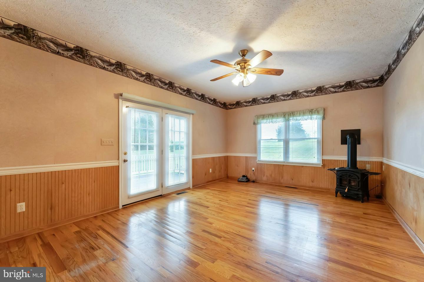 4710 HARRY BYRD HWY, BERRYVILLE, Virginia 22611, 4 Bedrooms Bedrooms, ,3 BathroomsBathrooms,Residential,For sale,4710 HARRY BYRD HWY,VACL2003714 MLS # VACL2003714