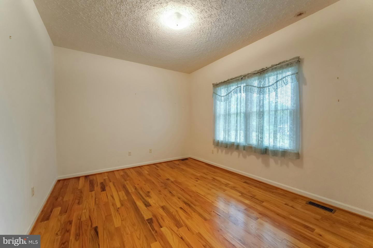 4710 HARRY BYRD HWY, BERRYVILLE, Virginia 22611, 4 Bedrooms Bedrooms, ,3 BathroomsBathrooms,Residential,For sale,4710 HARRY BYRD HWY,VACL2003714 MLS # VACL2003714
