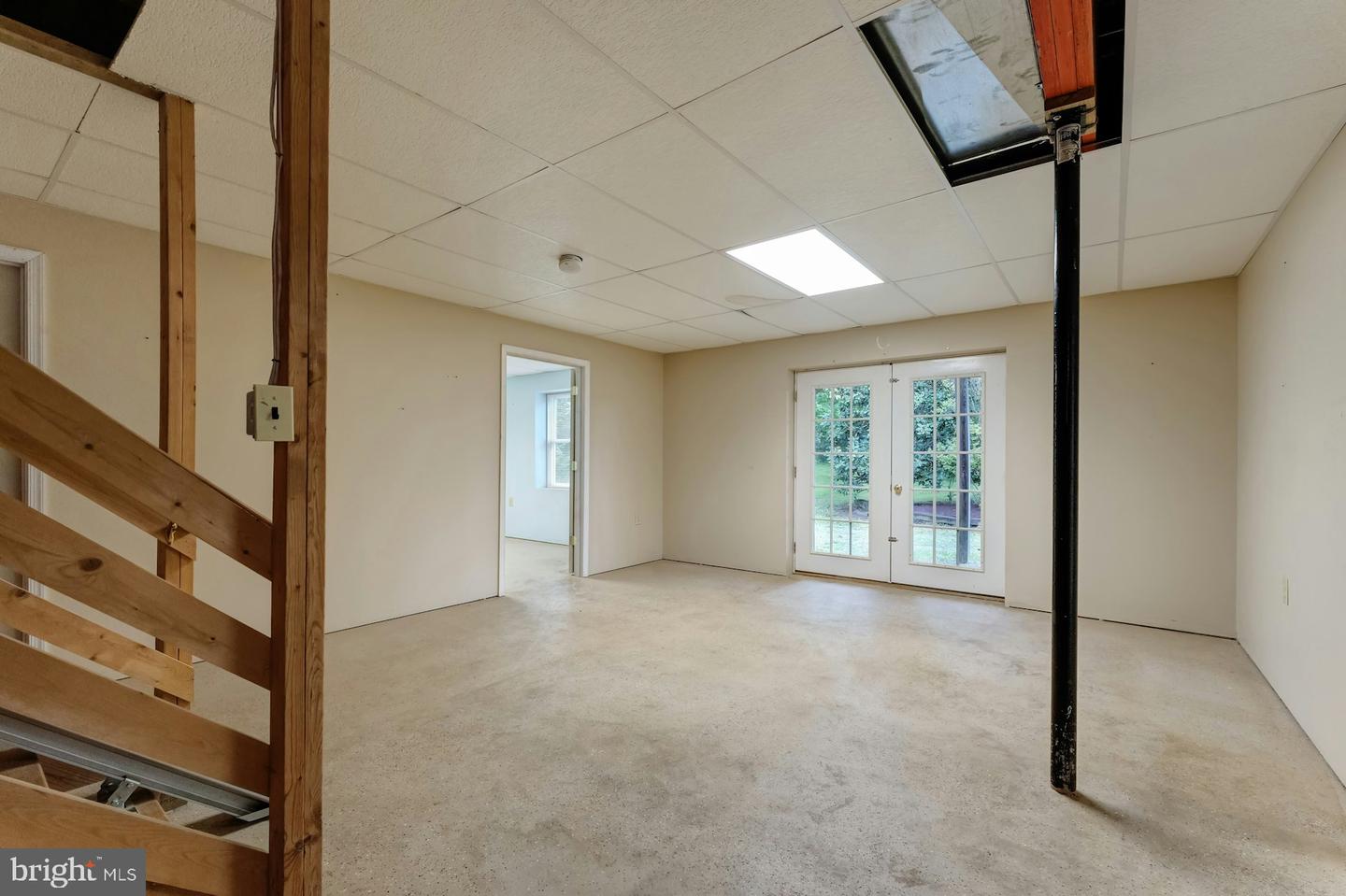 4710 HARRY BYRD HWY, BERRYVILLE, Virginia 22611, 4 Bedrooms Bedrooms, ,3 BathroomsBathrooms,Residential,For sale,4710 HARRY BYRD HWY,VACL2003714 MLS # VACL2003714