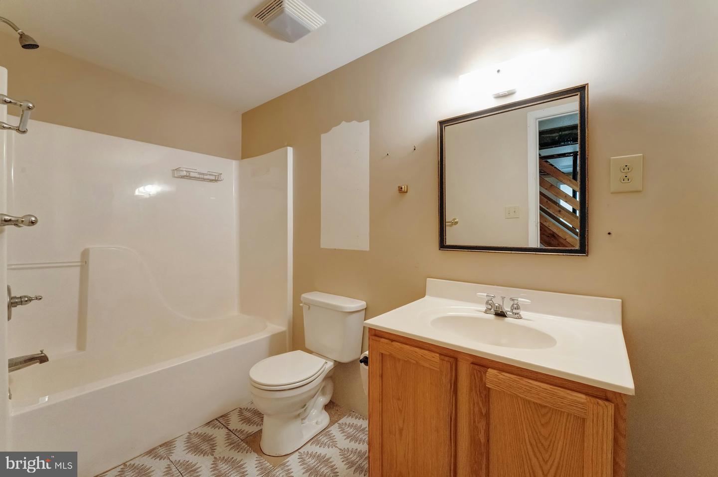 4710 HARRY BYRD HWY, BERRYVILLE, Virginia 22611, 4 Bedrooms Bedrooms, ,3 BathroomsBathrooms,Residential,For sale,4710 HARRY BYRD HWY,VACL2003714 MLS # VACL2003714