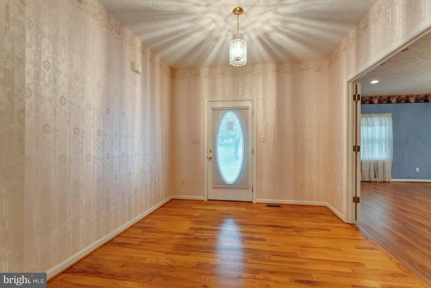 4710 HARRY BYRD HWY, BERRYVILLE, Virginia 22611, 4 Bedrooms Bedrooms, ,3 BathroomsBathrooms,Residential,For sale,4710 HARRY BYRD HWY,VACL2003714 MLS # VACL2003714