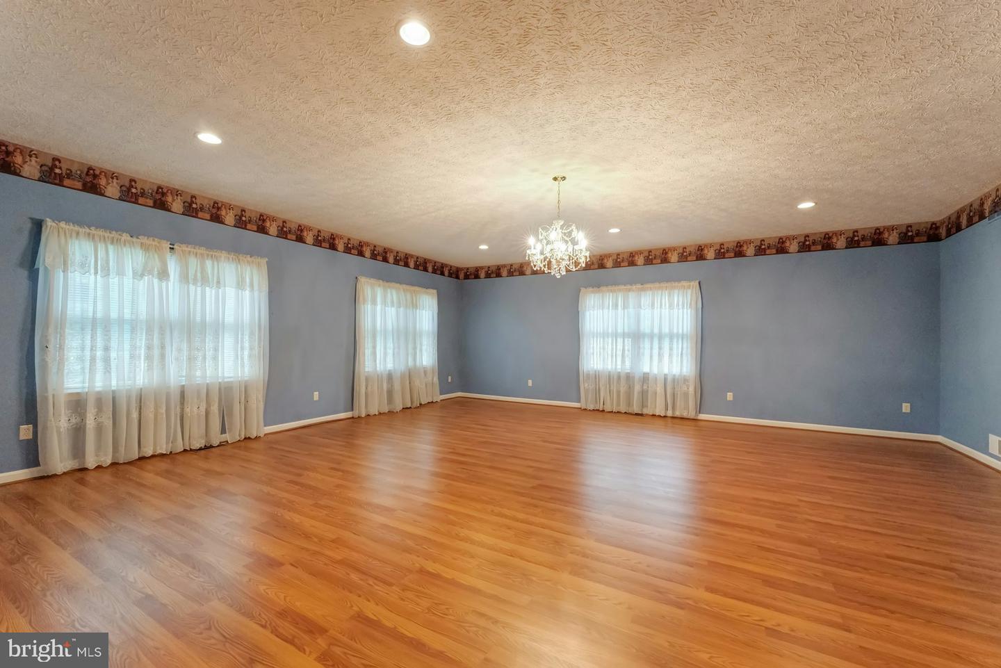 4710 HARRY BYRD HWY, BERRYVILLE, Virginia 22611, 4 Bedrooms Bedrooms, ,3 BathroomsBathrooms,Residential,For sale,4710 HARRY BYRD HWY,VACL2003714 MLS # VACL2003714