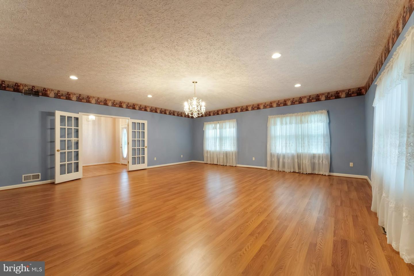 4710 HARRY BYRD HWY, BERRYVILLE, Virginia 22611, 4 Bedrooms Bedrooms, ,3 BathroomsBathrooms,Residential,For sale,4710 HARRY BYRD HWY,VACL2003714 MLS # VACL2003714