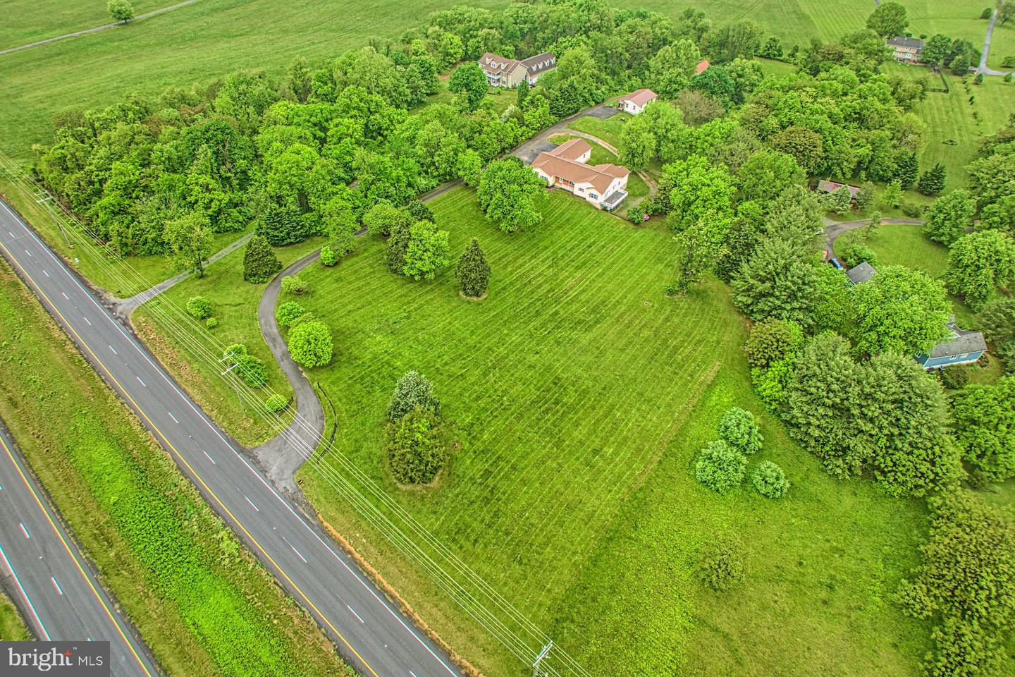 4710 HARRY BYRD HWY, BERRYVILLE, Virginia 22611, 4 Bedrooms Bedrooms, ,3 BathroomsBathrooms,Residential,For sale,4710 HARRY BYRD HWY,VACL2003714 MLS # VACL2003714