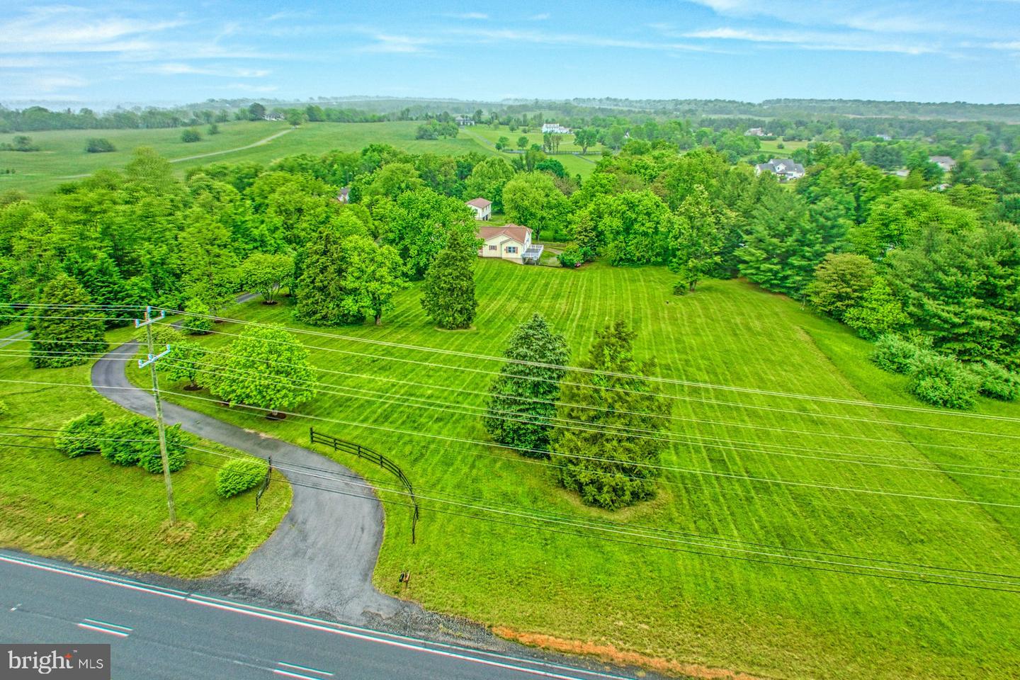 4710 HARRY BYRD HWY, BERRYVILLE, Virginia 22611, 4 Bedrooms Bedrooms, ,3 BathroomsBathrooms,Residential,For sale,4710 HARRY BYRD HWY,VACL2003714 MLS # VACL2003714
