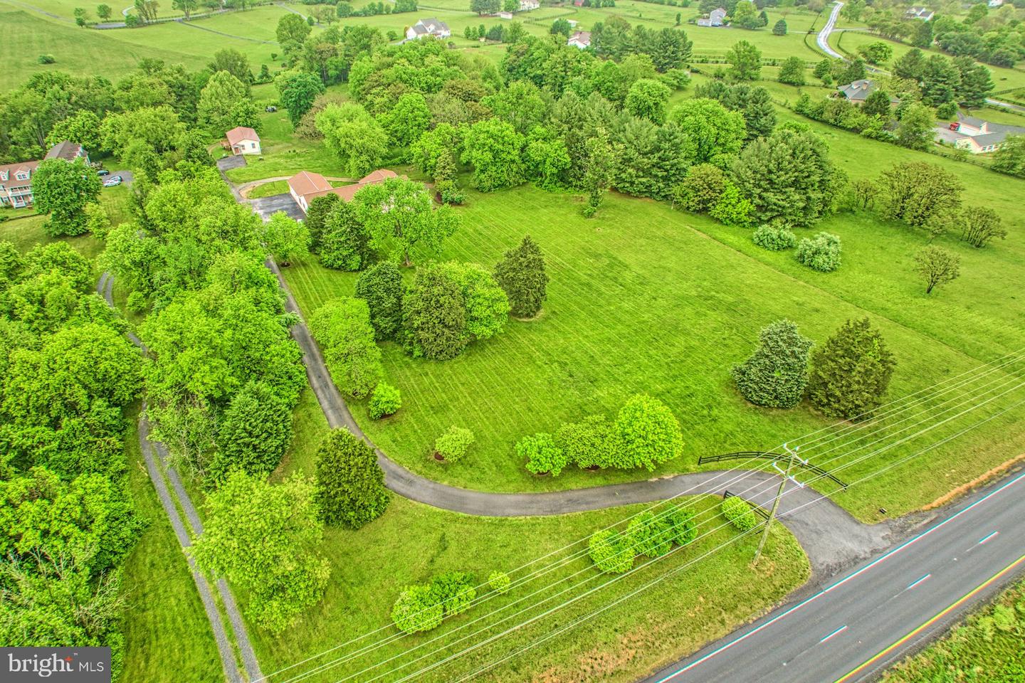 4710 HARRY BYRD HWY, BERRYVILLE, Virginia 22611, 4 Bedrooms Bedrooms, ,3 BathroomsBathrooms,Residential,For sale,4710 HARRY BYRD HWY,VACL2003714 MLS # VACL2003714
