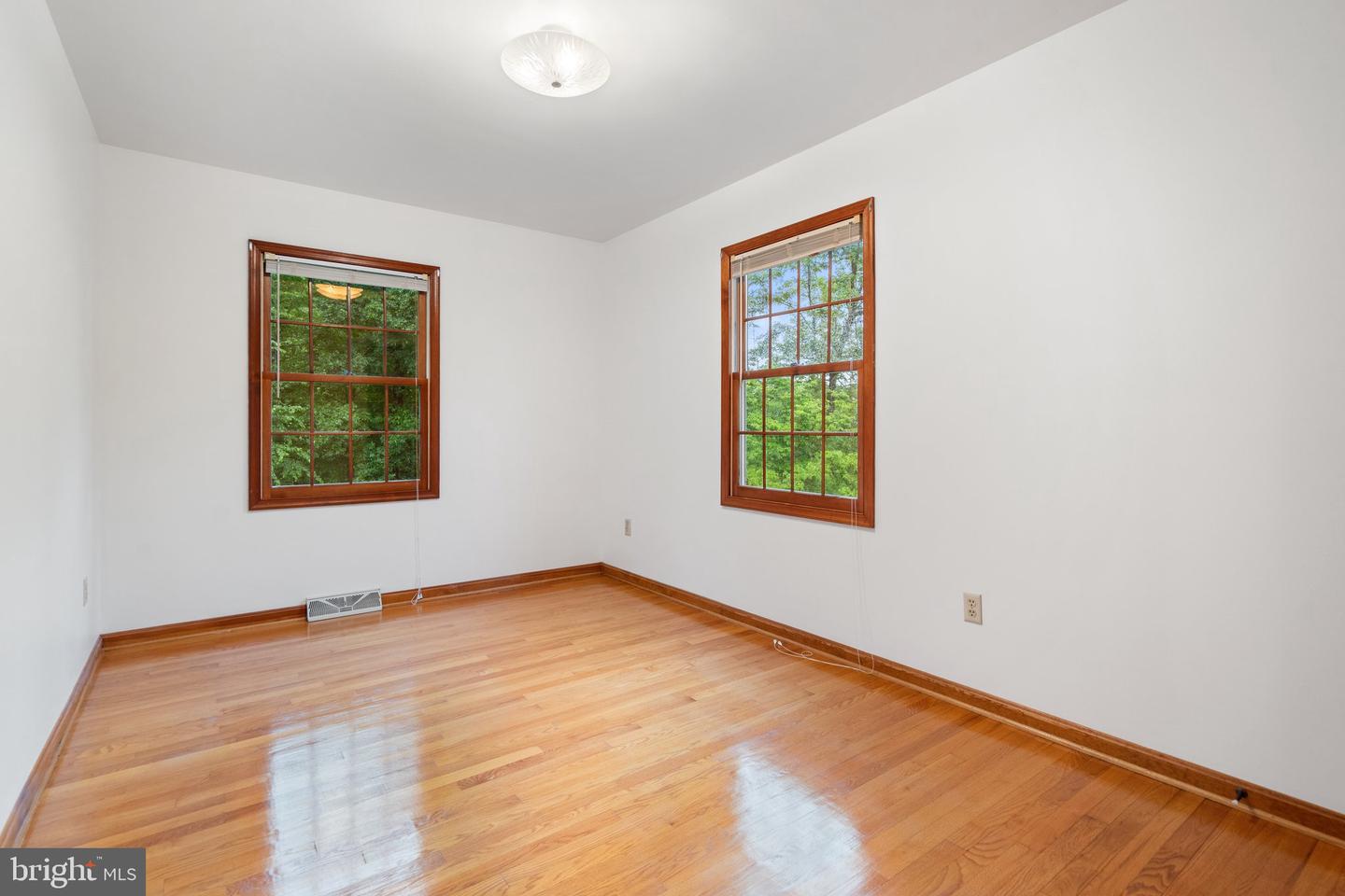 247 ROCKY HILL LN, REVA, Virginia 22735, 3 Bedrooms Bedrooms, ,2 BathroomsBathrooms,Residential,For sale,247 ROCKY HILL LN,VAMA2002212 MLS # VAMA2002212
