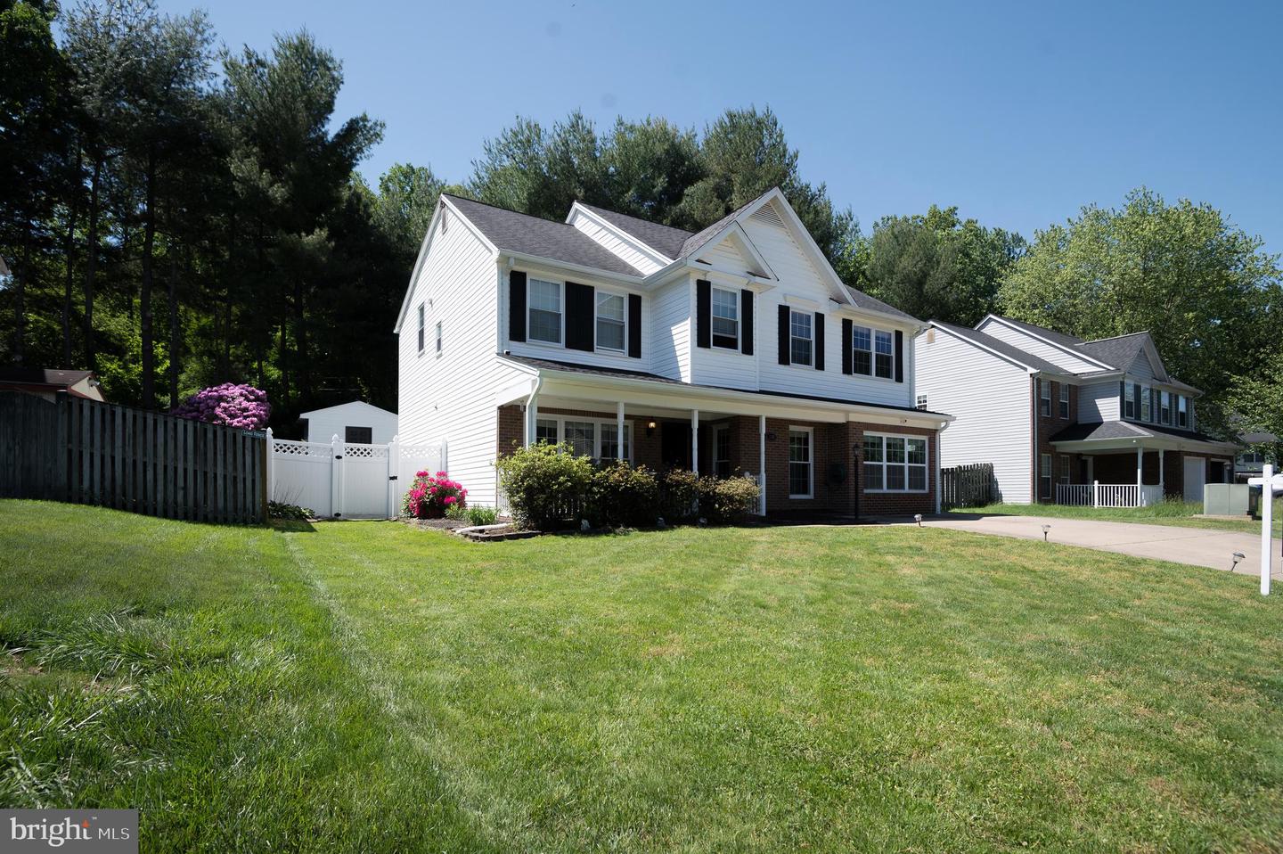 6193 OAKLAWN LN, WOODBRIDGE, Virginia 22193, 5 Bedrooms Bedrooms, ,3 BathroomsBathrooms,Residential,For sale,6193 OAKLAWN LN,VAPW2094150 MLS # VAPW2094150