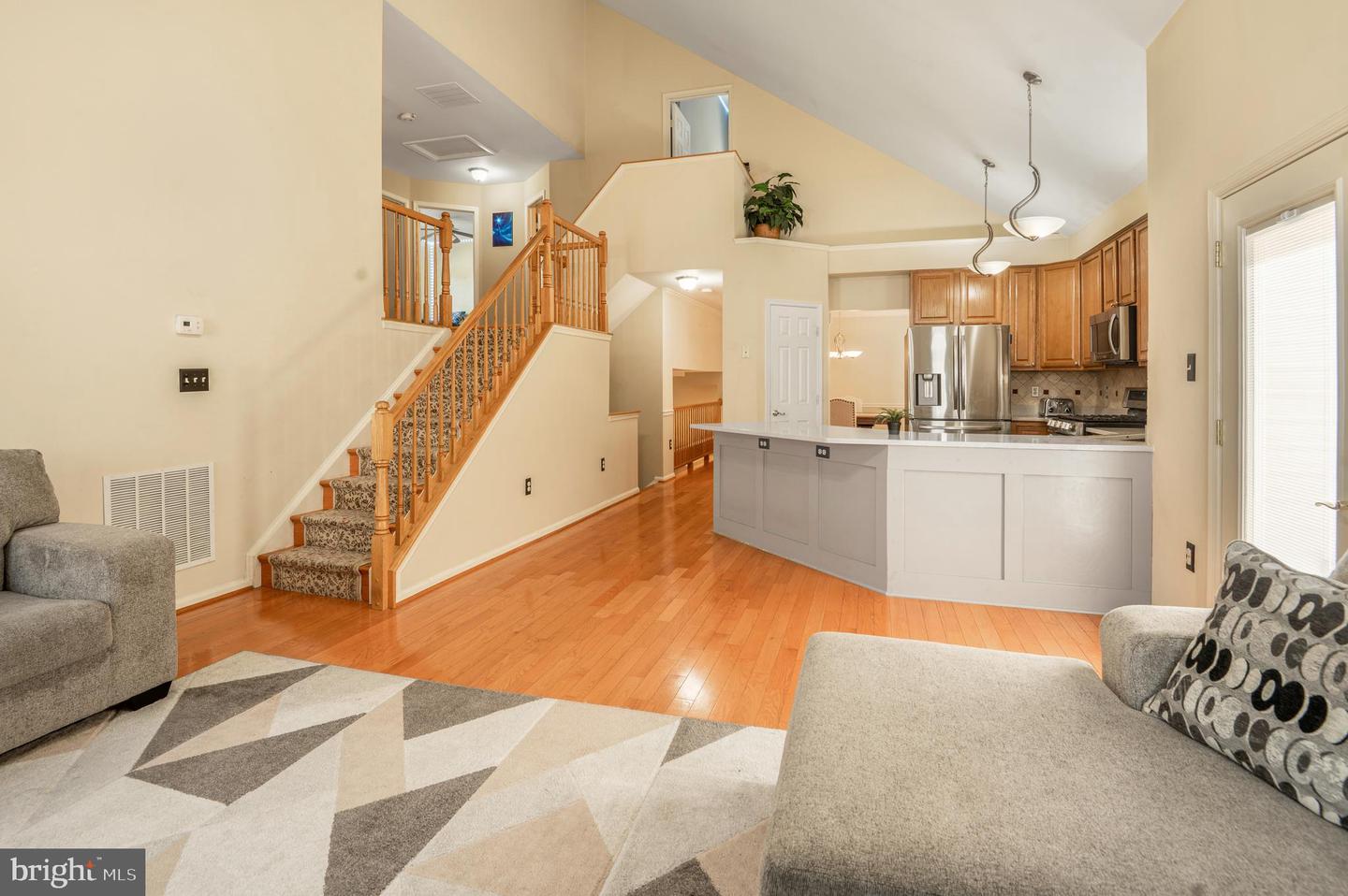 6193 OAKLAWN LN, WOODBRIDGE, Virginia 22193, 5 Bedrooms Bedrooms, ,3 BathroomsBathrooms,Residential,For sale,6193 OAKLAWN LN,VAPW2094150 MLS # VAPW2094150