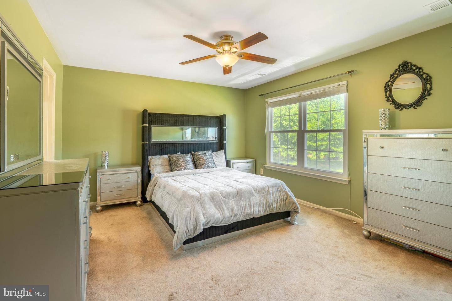 6193 OAKLAWN LN, WOODBRIDGE, Virginia 22193, 5 Bedrooms Bedrooms, ,3 BathroomsBathrooms,Residential,For sale,6193 OAKLAWN LN,VAPW2094150 MLS # VAPW2094150