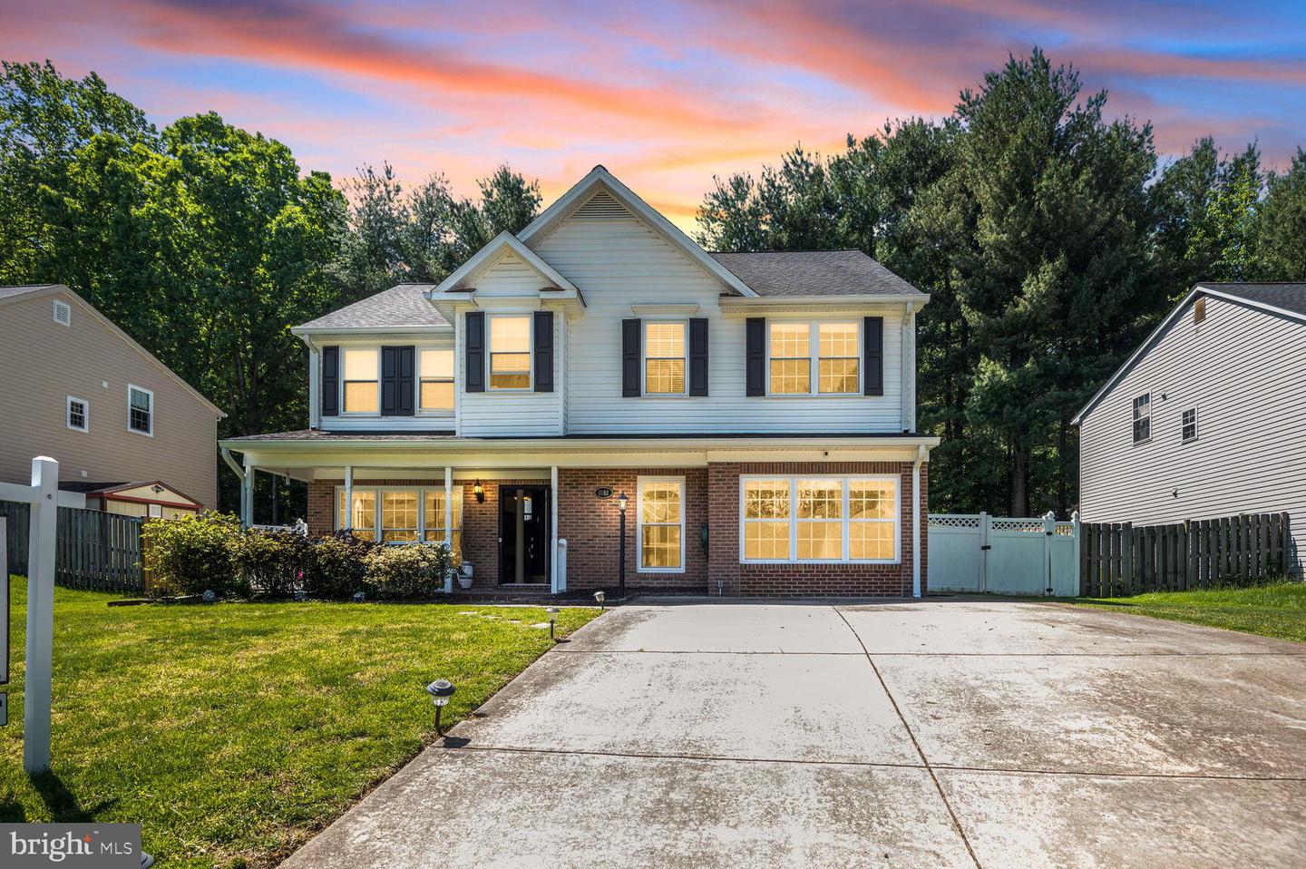 6193 OAKLAWN LN, WOODBRIDGE, Virginia 22193, 5 Bedrooms Bedrooms, ,3 BathroomsBathrooms,Residential,For sale,6193 OAKLAWN LN,VAPW2094150 MLS # VAPW2094150