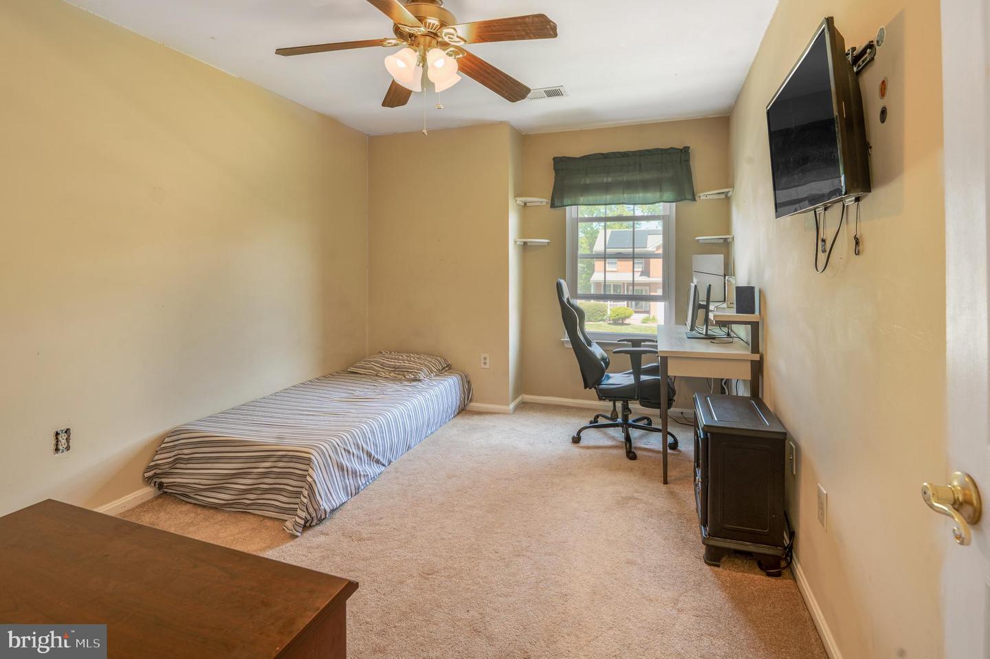 6193 OAKLAWN LN, WOODBRIDGE, Virginia 22193, 5 Bedrooms Bedrooms, ,3 BathroomsBathrooms,Residential,For sale,6193 OAKLAWN LN,VAPW2094150 MLS # VAPW2094150