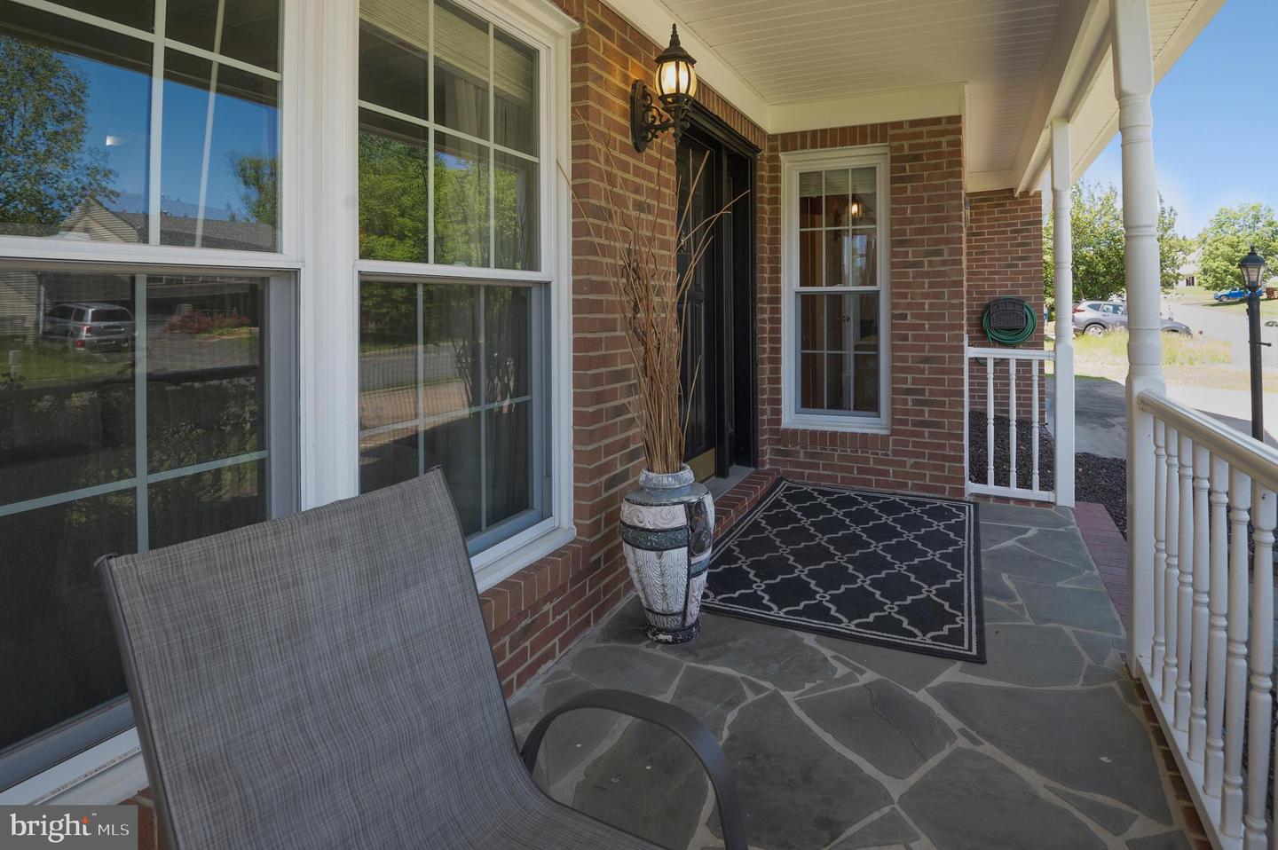 6193 OAKLAWN LN, WOODBRIDGE, Virginia 22193, 5 Bedrooms Bedrooms, ,3 BathroomsBathrooms,Residential,For sale,6193 OAKLAWN LN,VAPW2094150 MLS # VAPW2094150