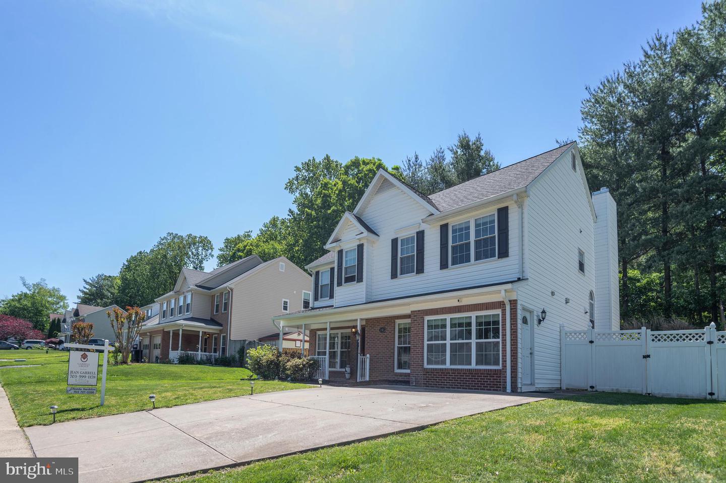 6193 OAKLAWN LN, WOODBRIDGE, Virginia 22193, 5 Bedrooms Bedrooms, ,3 BathroomsBathrooms,Residential,For sale,6193 OAKLAWN LN,VAPW2094150 MLS # VAPW2094150