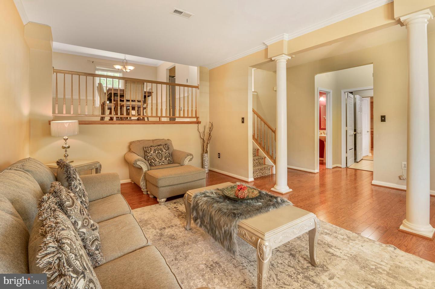 6193 OAKLAWN LN, WOODBRIDGE, Virginia 22193, 5 Bedrooms Bedrooms, ,3 BathroomsBathrooms,Residential,For sale,6193 OAKLAWN LN,VAPW2094150 MLS # VAPW2094150