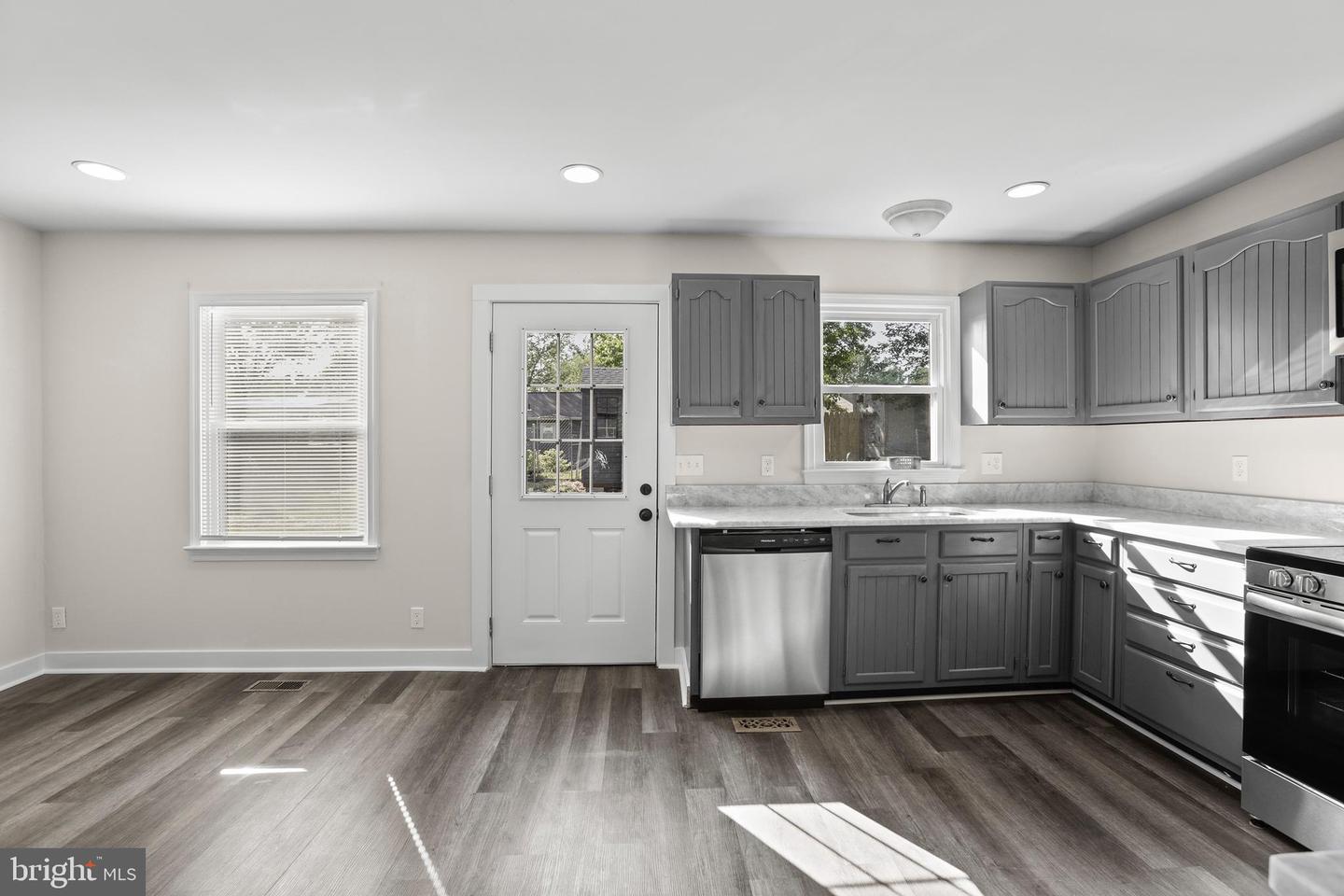 313 BURMAN LN, FREDERICKSBURG, Virginia 22407, 4 Bedrooms Bedrooms, ,3 BathroomsBathrooms,Residential,For sale,313 BURMAN LN,VASP2032916 MLS # VASP2032916