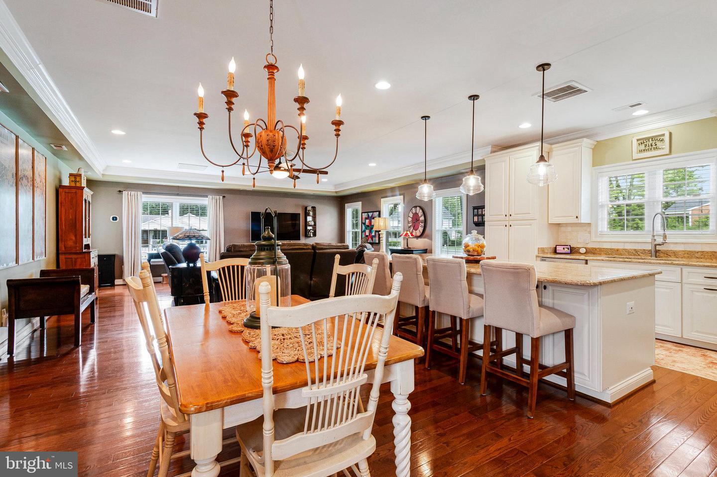 6501 JOYCE RD, ALEXANDRIA, Virginia 22310, 5 Bedrooms Bedrooms, ,4 BathroomsBathrooms,Residential,For sale,6501 JOYCE RD,VAFX2239308 MLS # VAFX2239308