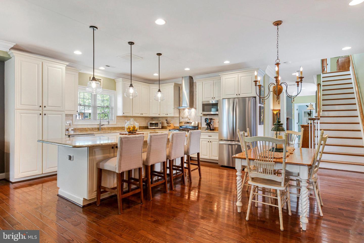 6501 JOYCE RD, ALEXANDRIA, Virginia 22310, 5 Bedrooms Bedrooms, ,4 BathroomsBathrooms,Residential,For sale,6501 JOYCE RD,VAFX2239308 MLS # VAFX2239308