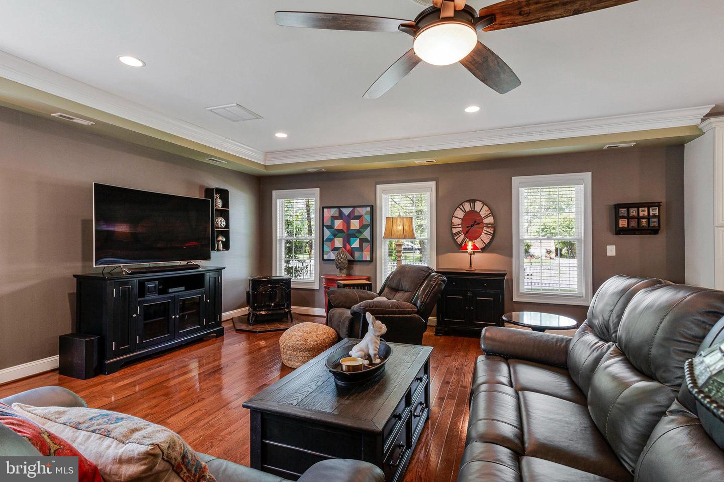 6501 JOYCE RD, ALEXANDRIA, Virginia 22310, 5 Bedrooms Bedrooms, ,4 BathroomsBathrooms,Residential,For sale,6501 JOYCE RD,VAFX2239308 MLS # VAFX2239308